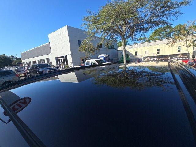 used 2023 Kia Sorento car, priced at $24,995