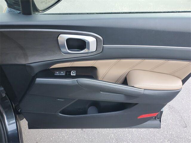 used 2024 Kia Sorento car, priced at $39,900