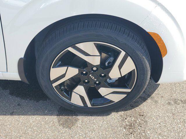 new 2025 Kia Soul car, priced at $27,127