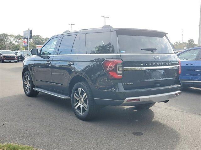 used 2022 Ford Expedition car, priced at $43,100