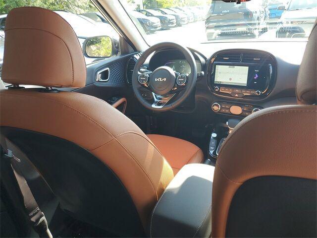 new 2025 Kia Soul car, priced at $25,992