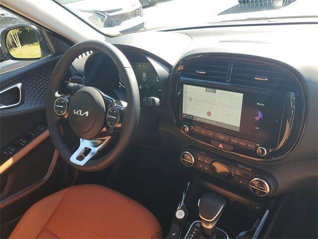 new 2025 Kia Soul car, priced at $25,992