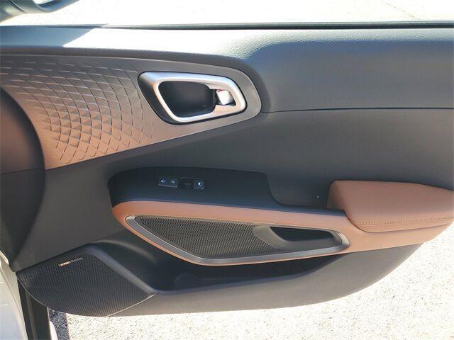 new 2025 Kia Soul car, priced at $25,992