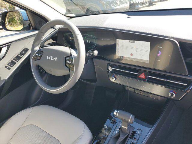 new 2025 Kia Niro car, priced at $29,773