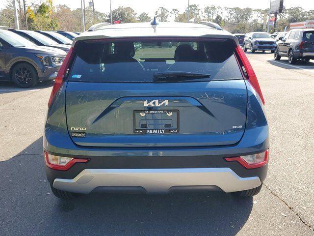 new 2025 Kia Niro car, priced at $29,773