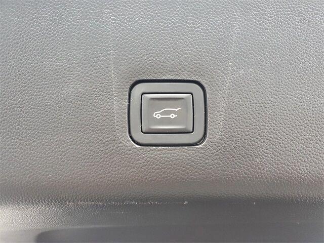used 2019 Chevrolet Traverse car, priced at $11,995