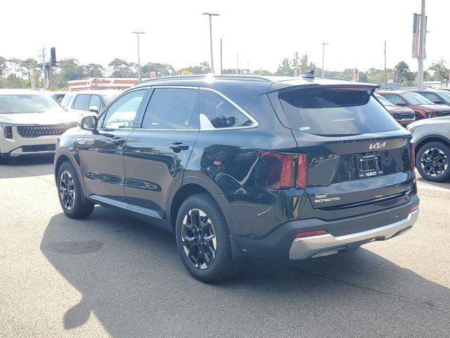 new 2025 Kia Sorento car, priced at $32,190