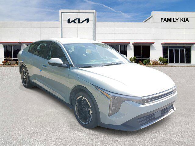 new 2025 Kia K4 car, priced at $24,168