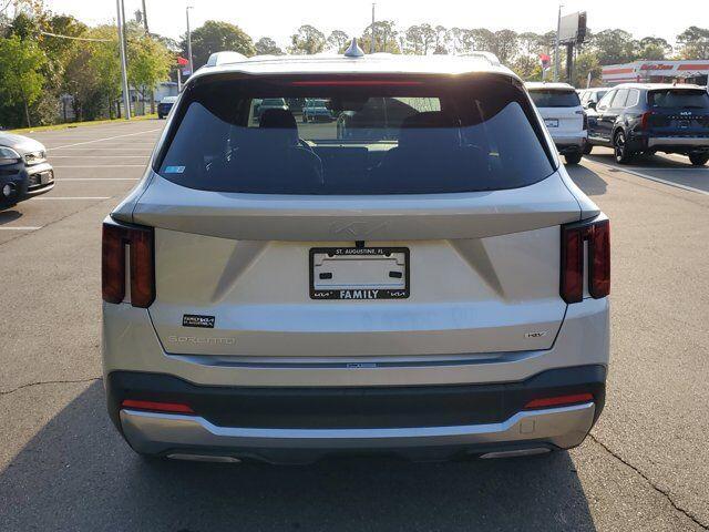 new 2025 Kia Sorento Hybrid car, priced at $38,304