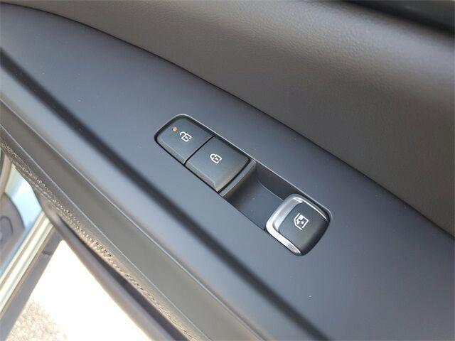 new 2026 Kia Carnival Hybrid car, priced at $52,521