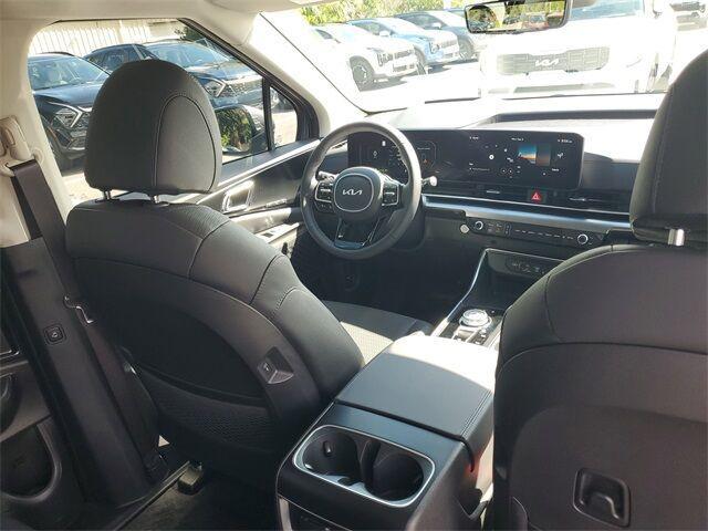 new 2026 Kia Carnival Hybrid car, priced at $52,521