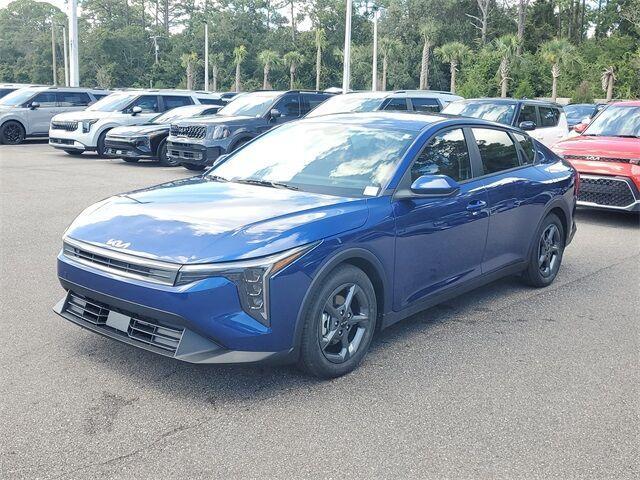 new 2025 Kia K4 car, priced at $23,261