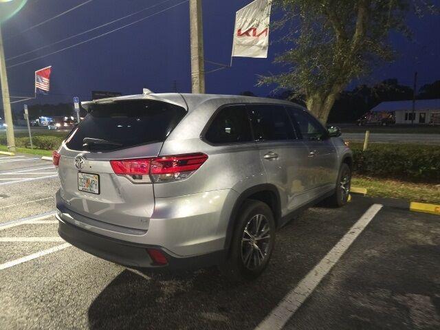 used 2019 Toyota Highlander car, priced at $21,500