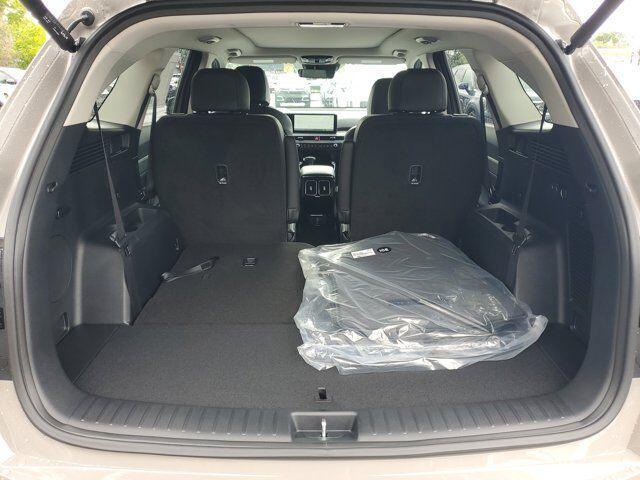 new 2025 Kia Sorento car, priced at $43,099