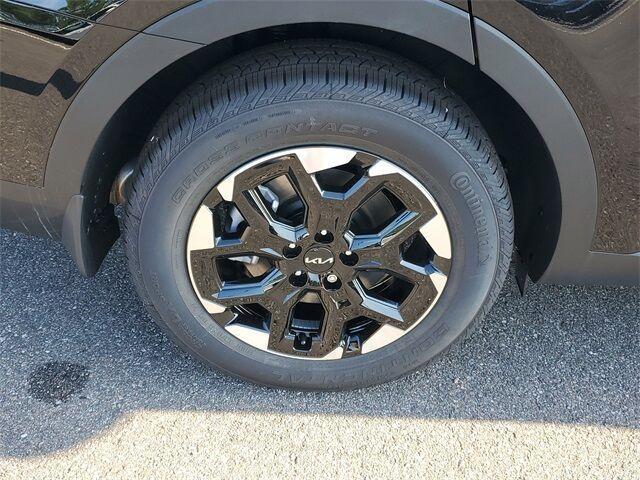 new 2025 Kia Sorento car, priced at $31,500