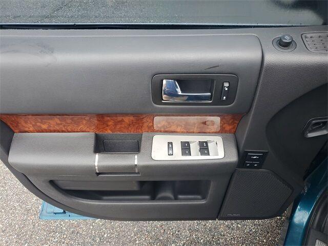 used 2011 Ford Flex car, priced at $5,500