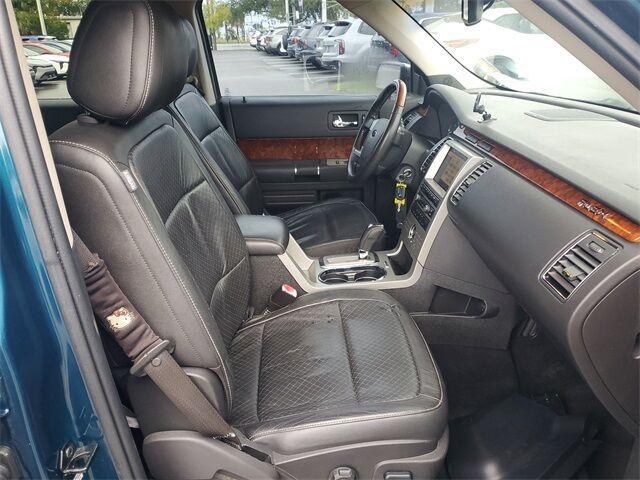 used 2011 Ford Flex car, priced at $5,500