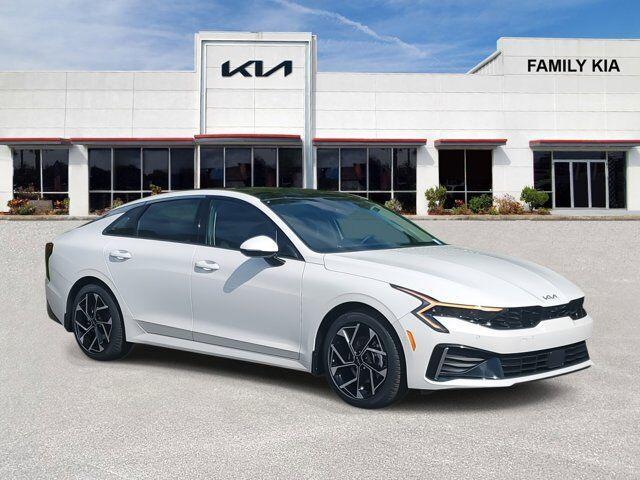 new 2025 Kia K5 car, priced at $34,520