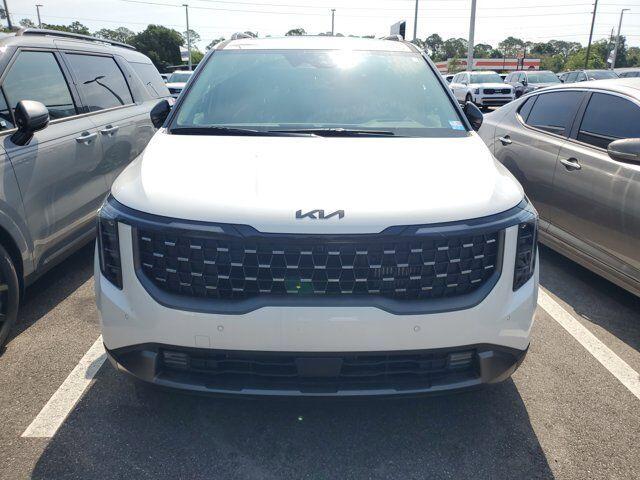 new 2025 Kia Carnival Hybrid car, priced at $52,369