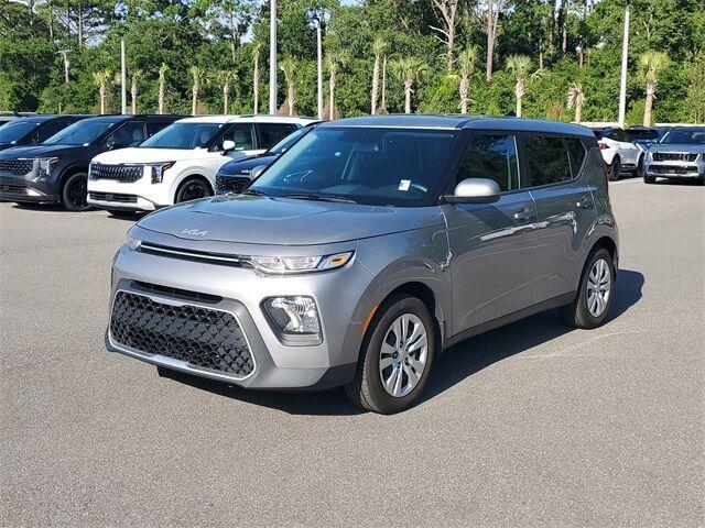 used 2022 Kia Soul car, priced at $17,300