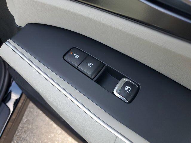 new 2025 Kia Sorento car, priced at $37,380