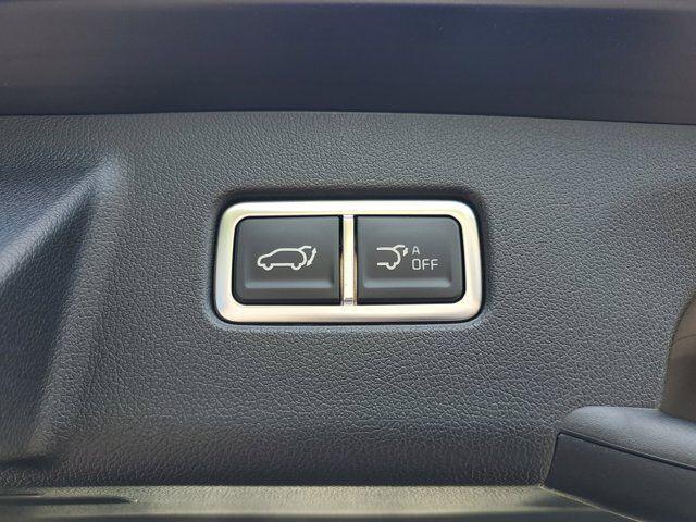 new 2025 Kia Sorento car, priced at $37,380