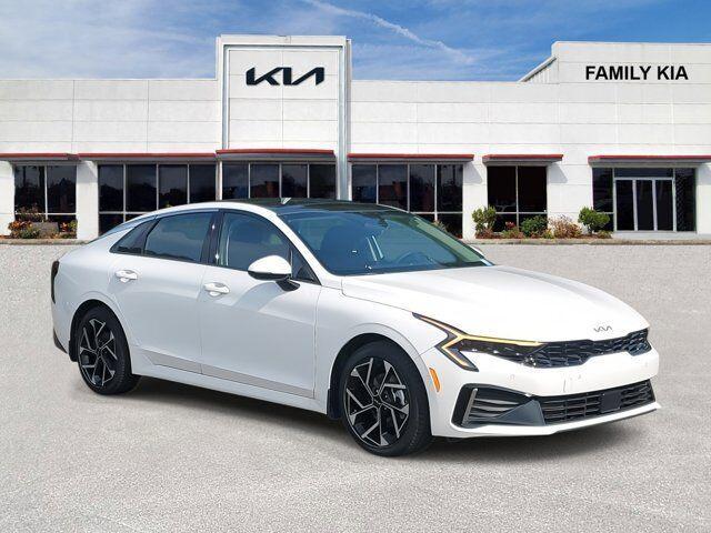 new 2025 Kia K5 car, priced at $34,425