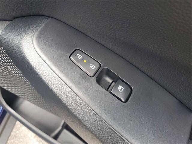 used 2025 Kia Seltos car, priced at $26,700