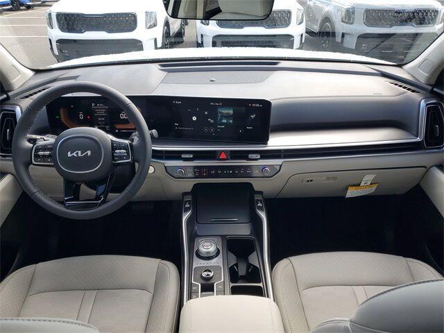 new 2025 Kia Sorento Hybrid car, priced at $36,995