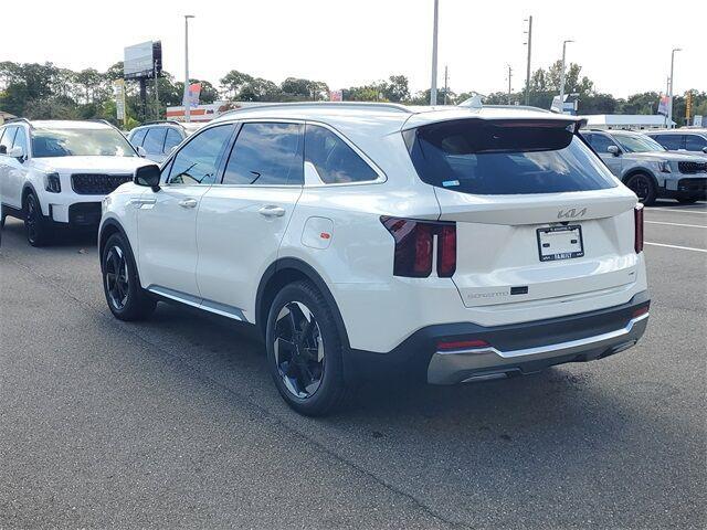 new 2025 Kia Sorento Hybrid car, priced at $36,995