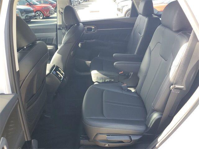 used 2022 Kia Sorento car, priced at $27,500
