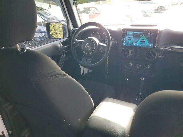 used 2015 Jeep Wrangler Unlimited car, priced at $17,900
