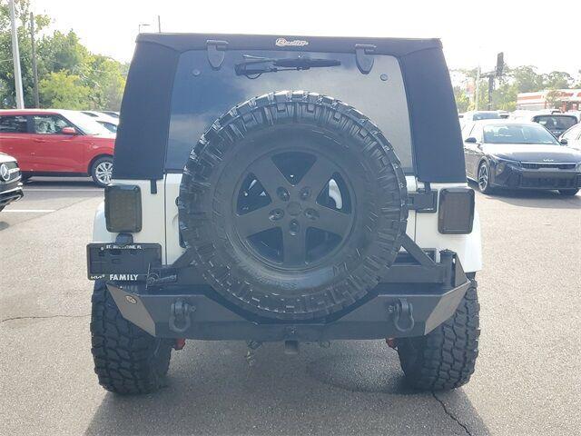 used 2015 Jeep Wrangler Unlimited car, priced at $17,900