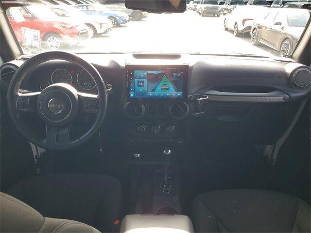 used 2015 Jeep Wrangler Unlimited car, priced at $17,900