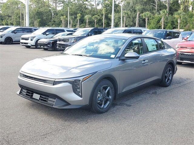 new 2025 Kia K4 car, priced at $23,261