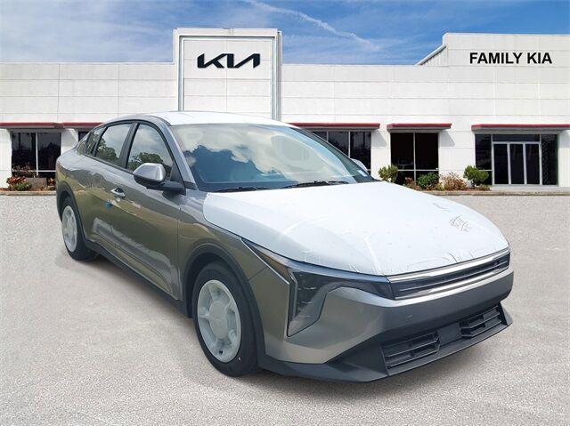 new 2025 Kia K4 car, priced at $23,261