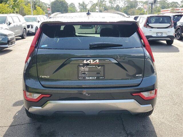 new 2025 Kia Niro car, priced at $28,735
