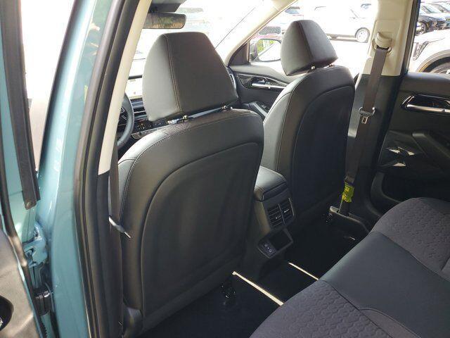 new 2025 Kia Seltos car, priced at $25,645