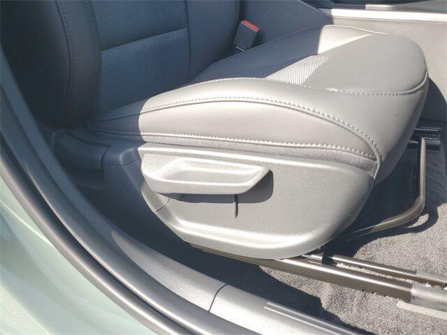 new 2025 Kia Niro car, priced at $28,735