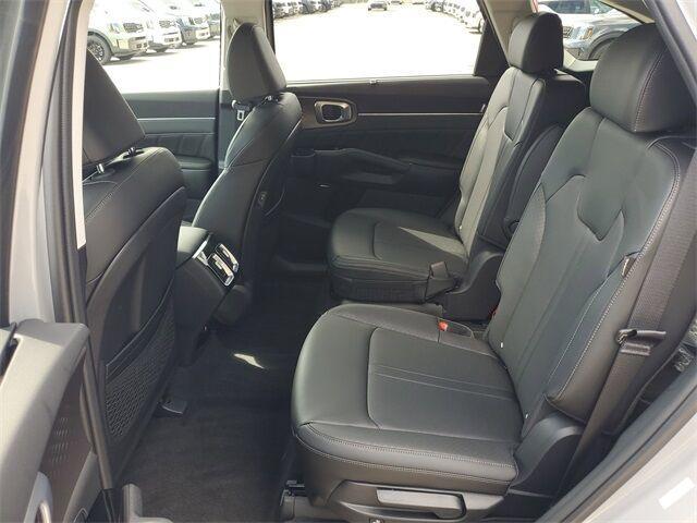 new 2026 Kia Sorento car, priced at $42,080
