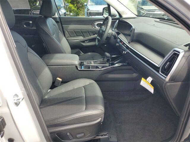 new 2026 Kia Sorento car, priced at $42,080