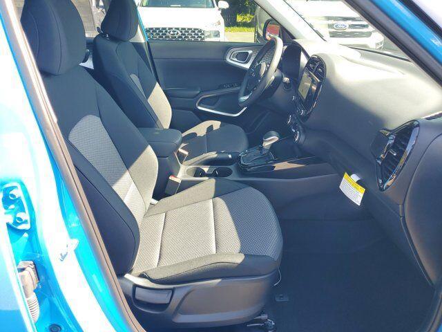 new 2025 Kia Soul car, priced at $24,162