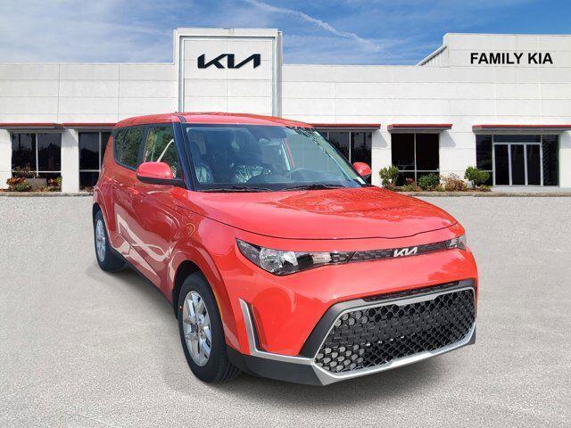 new 2025 Kia Soul car, priced at $21,684