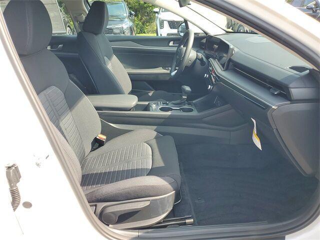 new 2026 Kia K5 car, priced at $27,878