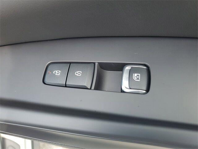 new 2026 Kia Carnival car, priced at $46,897