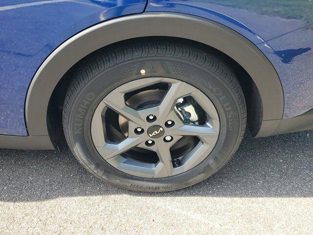 new 2025 Kia K4 car, priced at $23,218