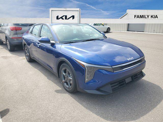 new 2025 Kia K4 car, priced at $23,218