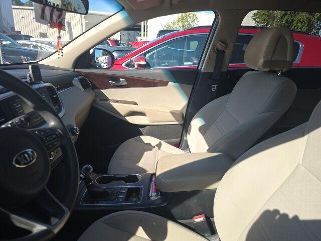 used 2016 Kia Sorento car, priced at $10,500