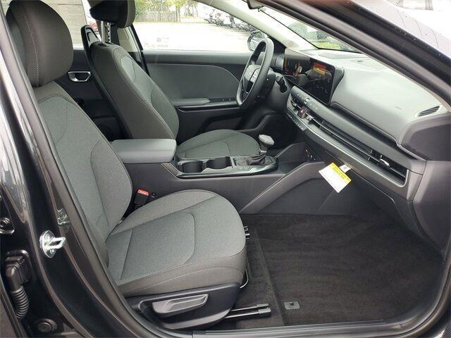 new 2025 Kia K4 car, priced at $23,156