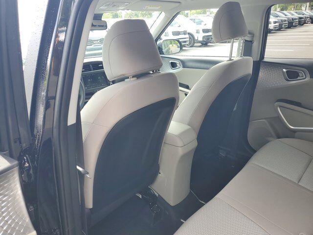 new 2025 Kia Soul car, priced at $21,874